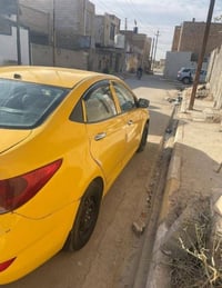 سيارة للبيع اكسنت موديل 2013  مكينه وكير مكفولات  للتواصل.. 0780767764...
