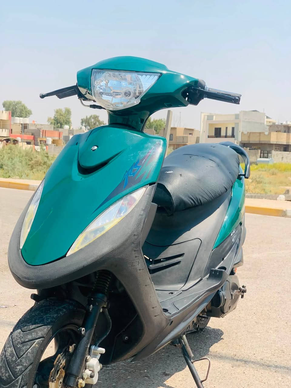 ماكس عده البيع  دراجه خير من ماناقصها برغي ترايك لنجف ناعمه مشتغله متسمع صوتها دراجه مال جنايه جماعت  لختم ول ملاح دور هيج شغلات لطبلي ابد ولا سلم عليه دراجه مال جني بس محتاج متوازي عليها سعر 750بيها مجال مكان بعقوبه بهرز ***********
