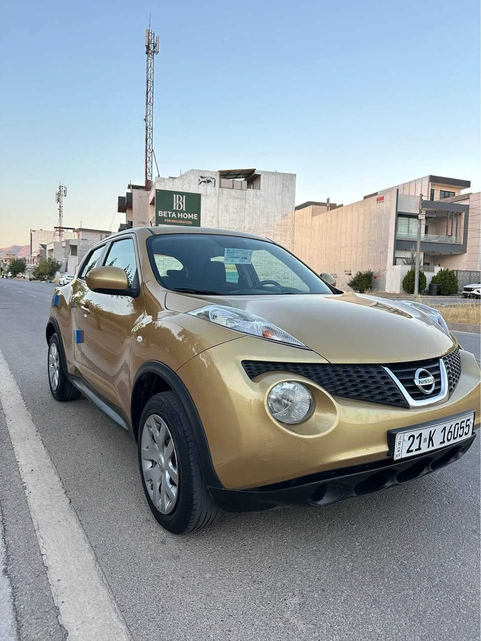 Nissan juke 2014 

بي بو ياخ 
بي كال بو نه وه 
مه كينه ١٦ ى مه رغوب 
له سفريه وه يه ك ده سته 114 هه زار روشتوه
سفري شه ريكه ي كارزون 
ئاوينه كا ره با ئه خويت 
به سمه 
سوكان فوليوم 
سي مودي ليخوريني هه يه  (ئيكو-نورمال-سپورت )
رون و هايدروليك و پا تري تازه يه 
ته نها يه ك ساردي هه يه 

سه نه وي تا  2031  نوي يه 

***********

مه عا مه له يه كي كه مي تيدا يه السليمانية, العراق
