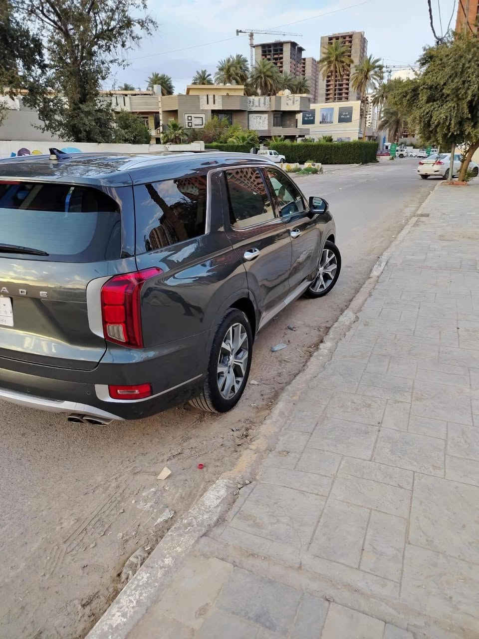 السلام عليكم  ..
هيونداي بلسايد2022( ليمتد ) 
بغداد مشروع وطني و بأسمي فوول 1/1
🌹فتحة سلايد + بنوراما
🌹حساسات امامي + خلفي
🌹كاميرات محيطية جميع الاتجاهات 360
🌹كاميرات جانبية / اشارات مع المري
🌹7 راكب غير متصل سياحي Vip
🌹جلد ....تحكمات كهربائي
🌹مقاعد الصف الثالث كهرباء
🌹نقطة العمياء + رادارت استشعار
🌹تحكمات ستيرن كاملة
🌹منافذ شحن جميع المقاعد + شحن وايرلس
🌹شاشة كبيرة (تحكم كامل بالسيارة)
🌹داتا شو عرض السرعة عالجامة الامامية
🌹كشنات تدفئة وتبريد
🌹ستيرن تدفئة + رجاج تحذير
🌹مري قلابة
🌹انارة داخلية محيطية متغيرة
🌹صندوق كهرباء 3 تحكمات
🌹كتالوك السيارة
🌹تشغيل عن بعد
🌹اشارة ترحيبية
🌹حساس مستشعر داخلي للاطفال او حيوانات
🌹نظام التحدث مع الركاب
🌹نظام تسجيل
🌹منظومة تبريد جديدة بالكارتون
وبعد مواصفات ومعروفة فئة الليمتد
حادثها تبديل بنيد وباب خلف الصدر بدون شواصي بدون لغد
ماشية 50,100 كيلو متر قابل للزيادة
سعرها 230 $
 سونار وصور حادث عالرقم
*********** الواتس اب

