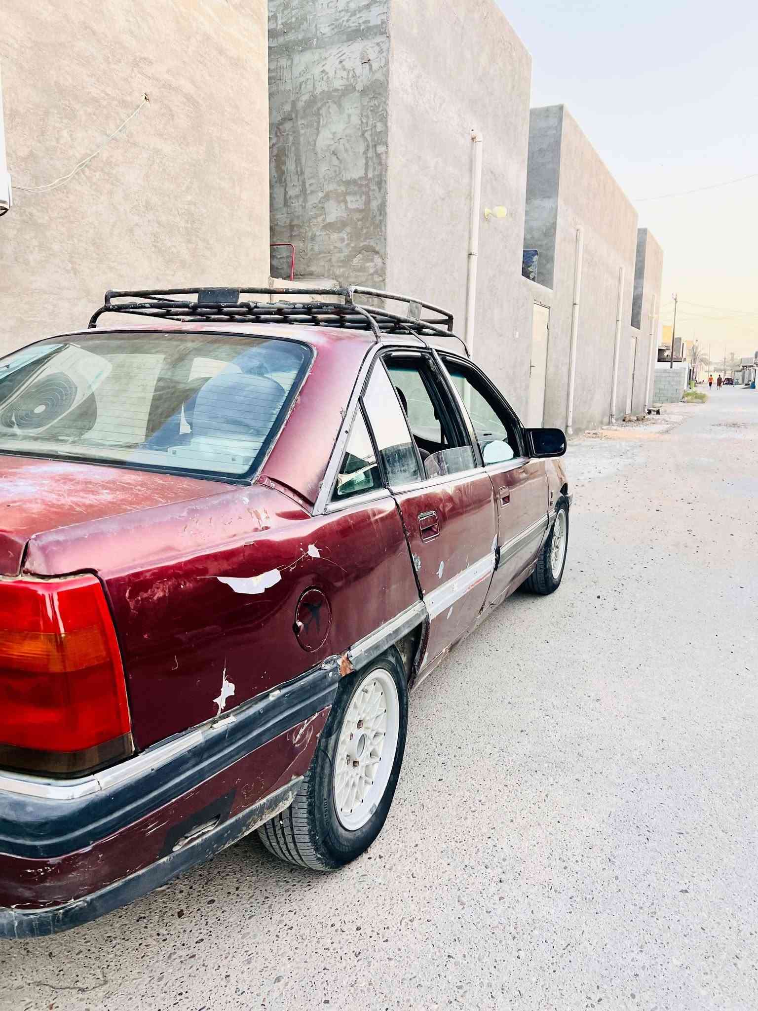 سايره اوبل اوميكه موديل ١٩٩٢ 
السعر ١٨وبيه مجال 
التصال ***********
