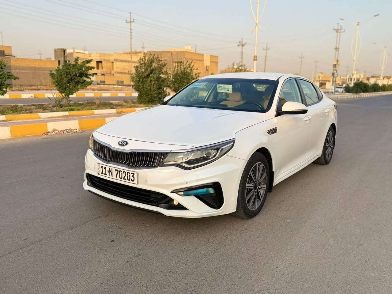 السلام عليكم كيا اوبتيمه موديل 2019خليجي كفاله رقم بغداد بسمي تحويل مباشر ماشيه 115موصفات اشاره مري ويل كب كروم دواخل بيجي مكينه2000 السعر 185وبيه مجال الاستفسار ع رقم ***********مكان سياره ناصريه صالحيه
