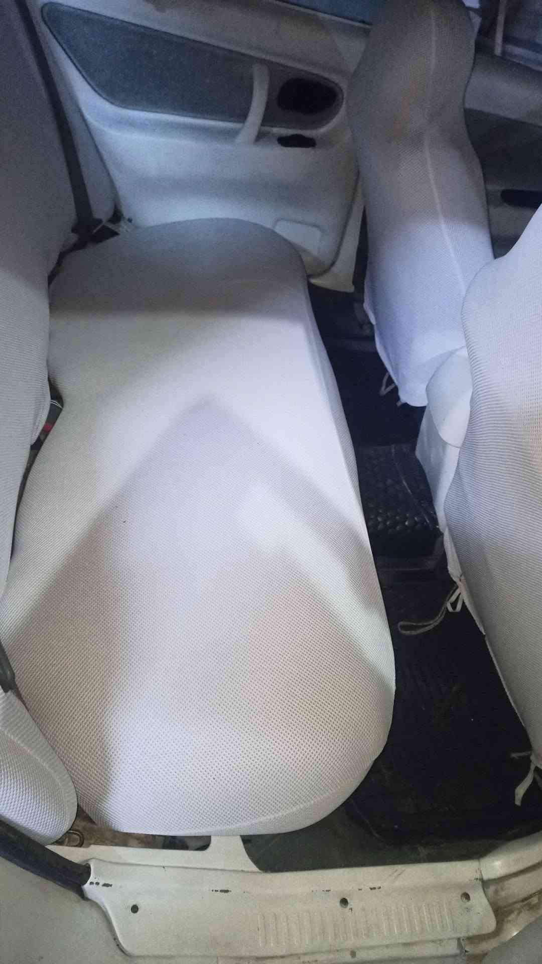 ميستوبيشي كالانت 1998 محرك 4 سلندر 2000cc
تبريد شغال انا الشرعي رقم نينوى هزه جديده تحويل ثاني يوم مكاني الموصل 
سعرها 25 
***********
