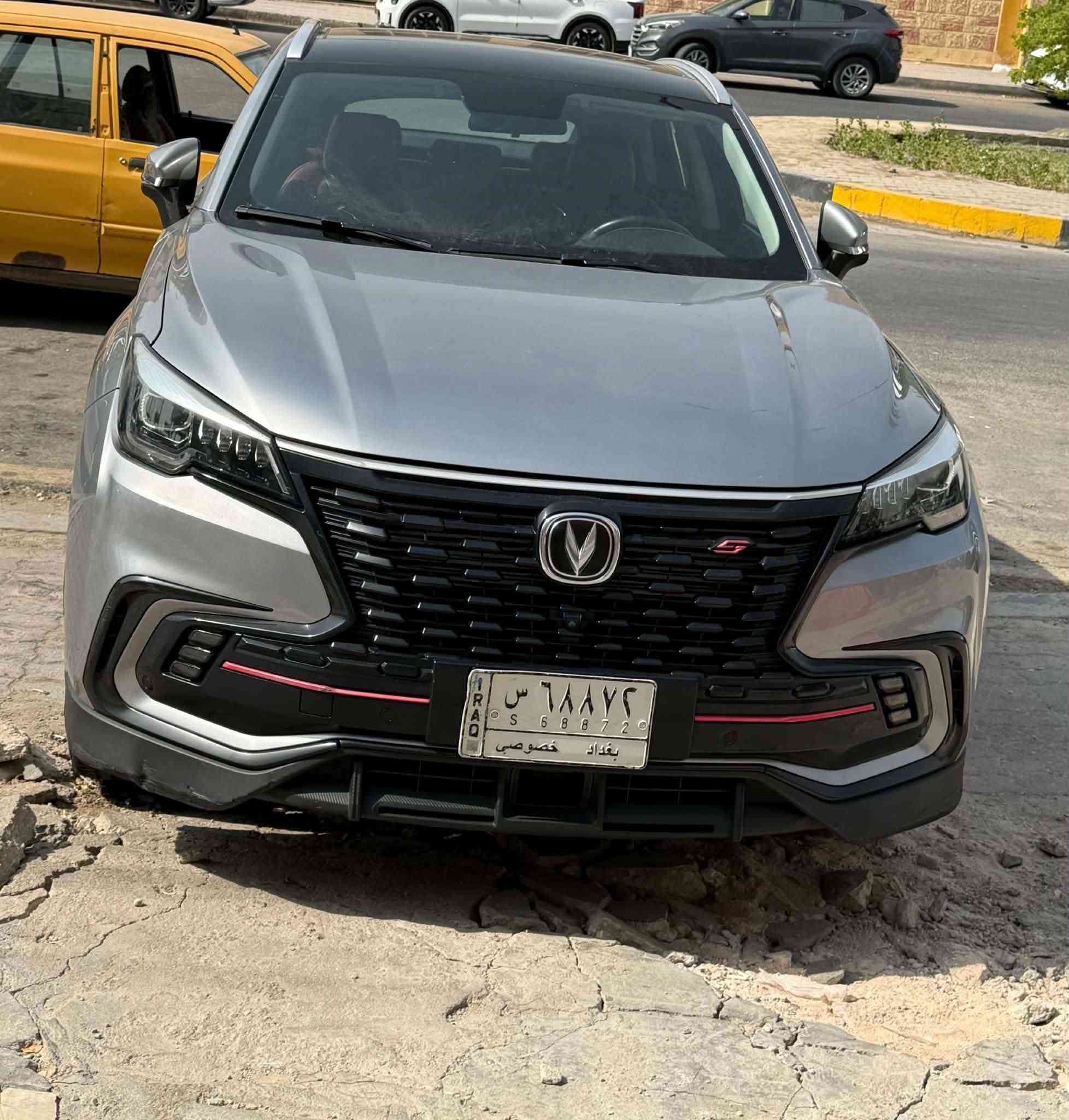 السلام عليكم 
شانجان cs85 موديل 2023
 لا تزال خاضعة للضمان ( شركة البخيت )
سيارة فول مواصفات 1 على 1
معروفة مواصفاتها 
كفالة عامة السيارة + بيها شخط بسيط موضح بالصور 
حرة مداور بأسم المشتري مباشر
للبيع او مراوس حسب القناعة
للتواصل على الارقام التالية اتصال او واتساب 
***********  --  ***********
مكانها كربلاء
