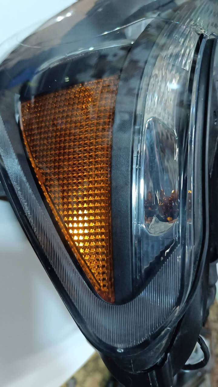 البيع ليتات  باخره 2004 او 2002 هذني داينمك  وكاله شركهbmw غير مشدود بسياره بدون كلوبات الناصي ومحولات ماكو هم هو هاذ الجديد يجي هيج مكاني النجف السعر 350$ تلفون *********** الشراي  يتصل بيه شويه مجال
