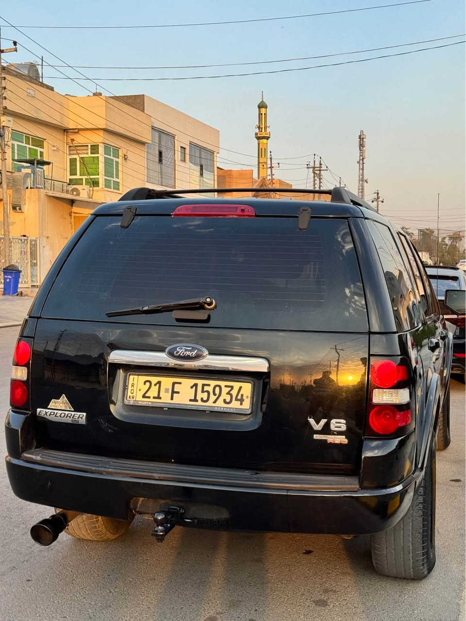 Ford explore2007 
فول مواسفات تەنها سلاید نیە
ناوزەرد
دەبل ئەکسل 
تبرید مەرکەزی
سێ رێز کوشین 7 نەفەری
یەک پارچەی هەیە بی داخلی بێ ئەرباگ
رەقەمی نوێیە و سەنەوی بە سەر چوە 
740 هەزار غه رامەی لەسەرە دوای معامەلە دەی گەرێنمەوە

فول موصفات ماعدا فتحه 
دبل اكسل
كشنات 3 مقعد 
تبرید مرکزي
بيه واحد قطع صبغ بدون داخل و بدون ايرباك
رقم جديد و سنويه منتهي 
عليه 740 الف غرامه 
*********** واتس ئاب أربيل, العراق
