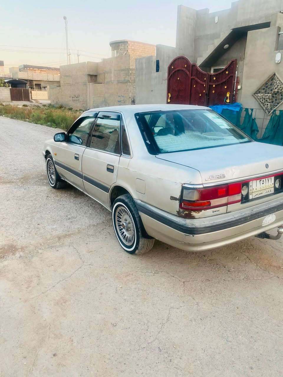 سلام عليكم مازدا للبيع موديل ٨٧محرك ٨ بخ دفتر بنزين مشروع وطني لل٢٨تحويل السعر ٣٨ مكان السياره كركوك /***********
