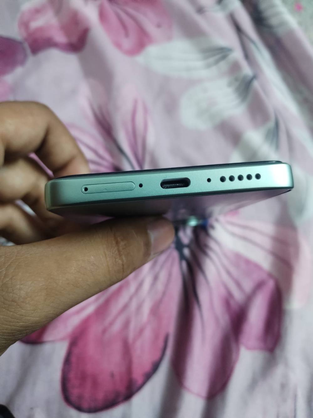 بوكو X7 برو 5G • ديمينسيتي 8400-Ultra • بطارية 6000mAh