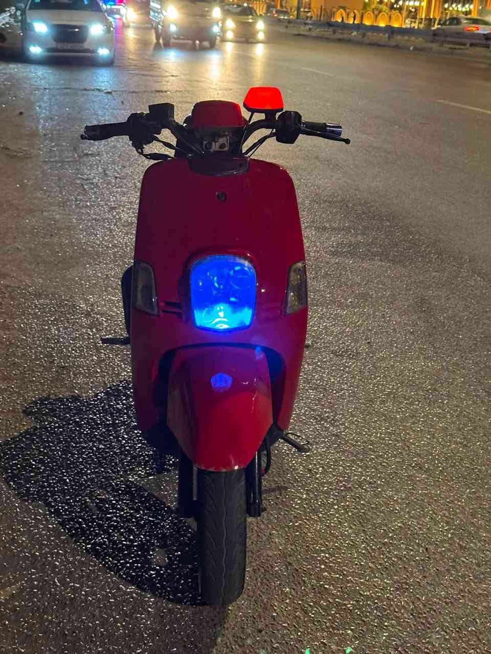 ماكس بوليس نوزل 
مكينه بلادي 
كهربائيات كامله 
مكينه ناعمه 
بيه نقص بصيط. 
بيع او مراوس حسب القناعه 
سعر (وتساب )
***********
