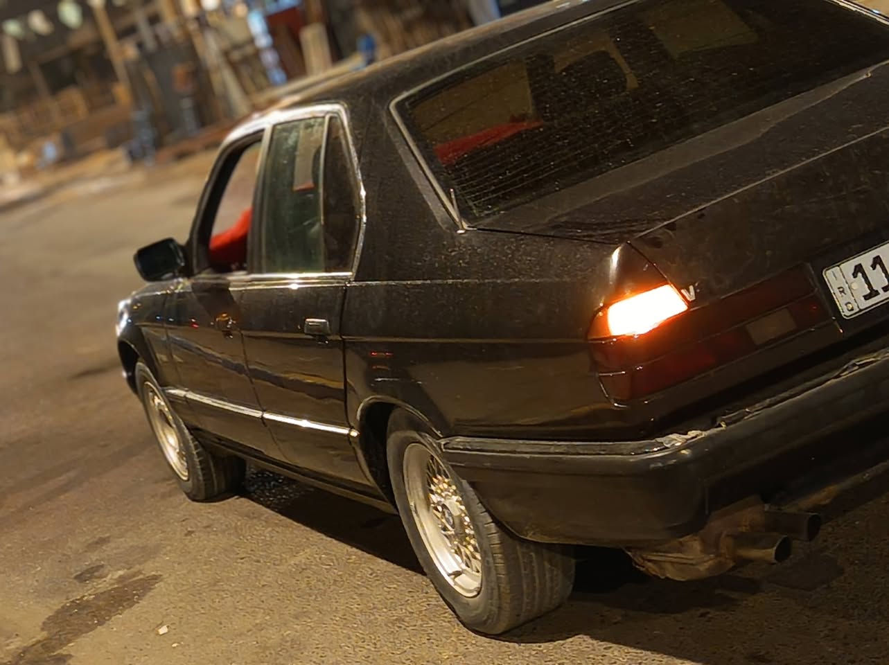 سلام عليكم يأبه شني اليوم
جبت الكم كيكه سوده تخبل 
بي إم 735 مفتوح حيل نضيفه سياره 
صدك مال جناي سياره كير كفاله قبل سبوع شاده
مكينه خير من الله تخبل كهربائية كله شغاله 
تبريد ثلج ❄ لايتات زنون سوارات لايت
كشنات كهرباء شغاله سياره تعمير جديد 
مكفوله من ضربه والكلبه سياره صبغ عام جماليه
دواخل كذالك تعمير جديد نصافه 90/100
رقم بغداد منتج وطني وتخم تاير جديد سياره صاعده هزه هستوه يعني شغل وطلع وين ما يعجبك العنوان بصره كرمت علي السعر 50 وبيه مجال بصيط تواصل ***********
