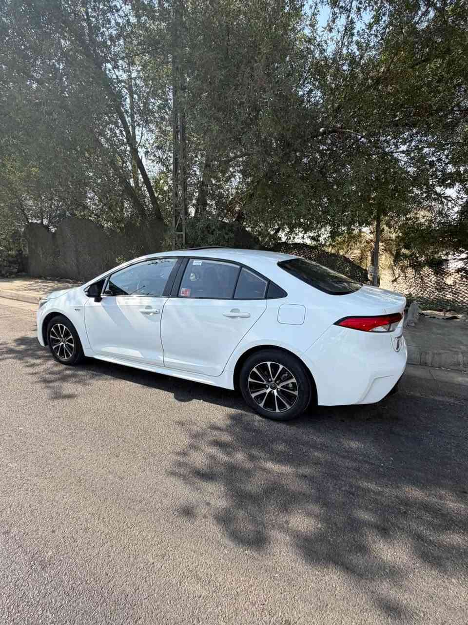 السلام عليكم
كورلا 2025
رقم بغداد 
عداد المشي 11,000km
كفاله عامه من الرصعه والشخط
❇️محرك 1800 هايبرد شحن ذاتي 
❇️بصمه + دخول ذكي 
❇️هاندر بريك بصمه + اوتو هولد
❇️رادار امامي
❇️تبريد قطعتين 
❇️شاشه ابل كار بلي 
❇️مانع نزلاق + مود درايف +  ايفو مود 
❇️6  ايرباك
❇️تحكم سترين كامل فول 
❇️لايت زينون + لد صباحي + اشاره لد  
مكان السياره بغداد 
السعر 15,700$$ 
للتواصل
***********
