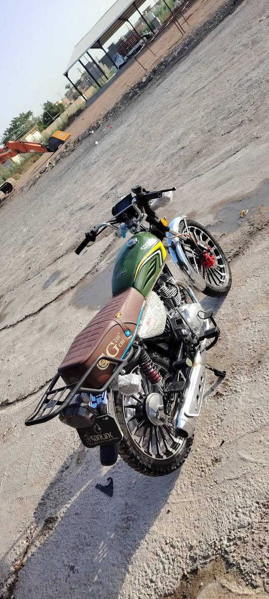 سيفان 25 • 200ss • معدل يخبلن