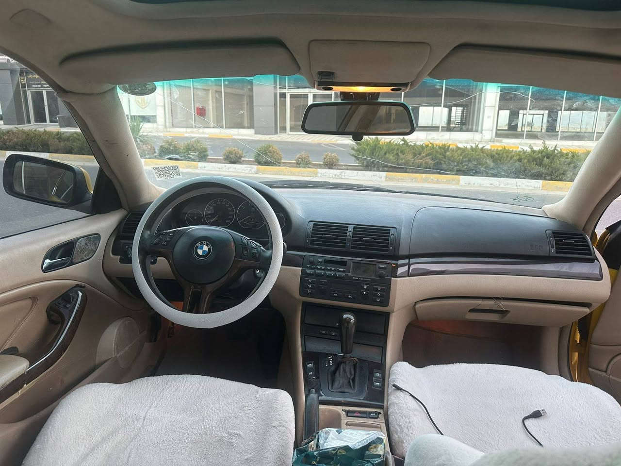 سەرەتا بەناوی خوای گەورە                              بی ئێم سةقةر                 528   BMW
موديل ٢٠٠٦ 
سپورت و دوو دەرگا 
پةردة 
سلايد 
كوشن جلد 
ناو زةرد 
سوكان ڤوليوم 
جام كارةبا 
فورميكا 
٣گير 
توماتيك 
عادي 
سپورت 
تةحدید سورعة 
تةبريد لەسەر سیوچ  
لايت ئوتو وزينون 
مةكينةي ٥٢٨  
مەنەفێستی اسڵی و 
کۆدی بۆکراوە و 
بارکۆدی وەرگرتوە 
گيرو مةكينةي مةزبوتة
بەشەرتی فەحس و فیتەر 
سعری ۳٦ گەڵاو کەمێک مجال
بۆ پەیوەندی   *********** السليمانية, العراق
