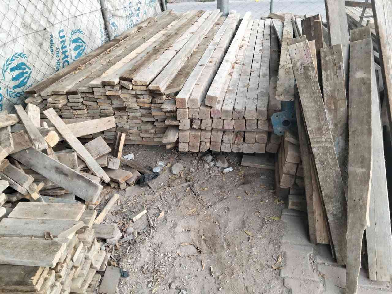 سلام وعليكم قالب مال ميتين وجكات جدد سعره 3500 بغداد بل حسبنيه مال راشديه ***********
