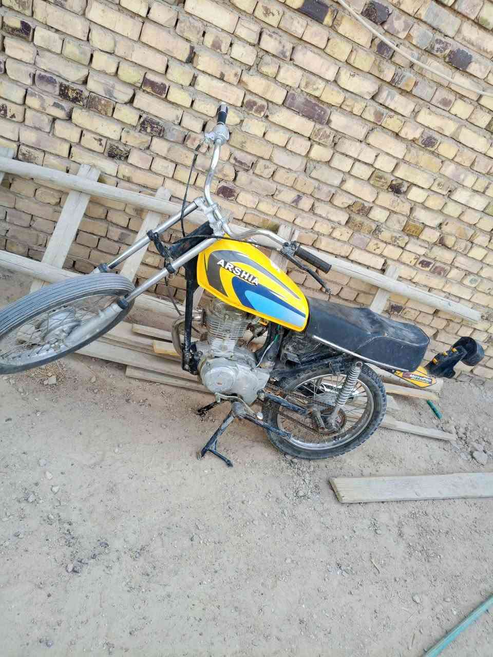 دراجه كلك سعر ٣٠٠ وبيهة مجال ***********
