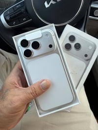 ١٧ برو ٢٥٦ بطاريه ١٠٠ مشحون مره وحده فقط سيم كارت بغداد مكانه 07827808...