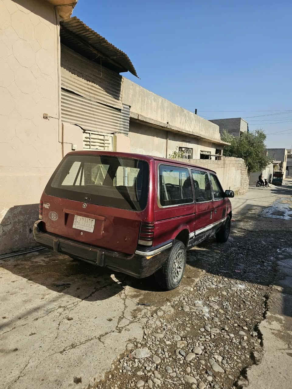 سياره كلايزر موديل 1991 محرك 3300 گير توماتيك محرك بداية تبخير السعر 25 $ وبيها مجال للتواصل على الرقم ***********
