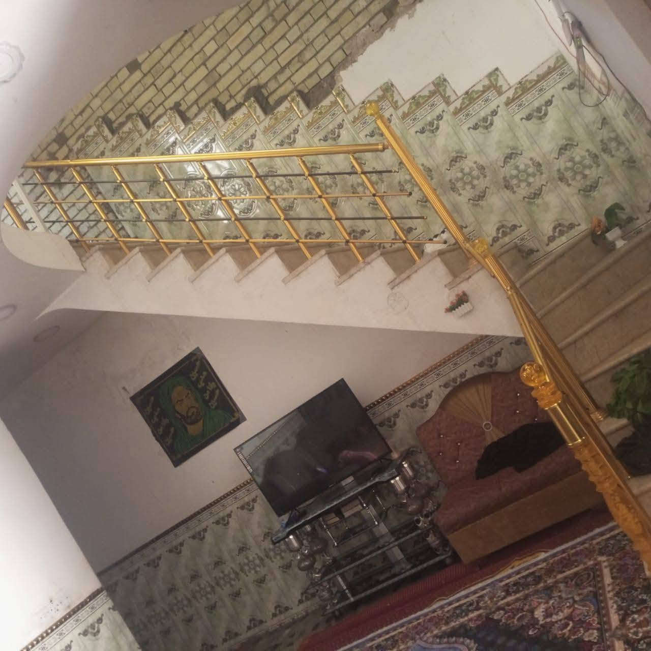 السلام عليكم الدار البيع المساحه 125م طابو صرف طابقين الرضي كامل والثاني بيه نقص ارضيه وكهربائيات وبياض الرئاسه شارع عشرين السعر 165وبيه مجال اتصل *********** بيه وتساب
***********

السلام عليكم الدار البيع المساحه 125م طابو صرف طابقين الرضي كامل والثاني بيه نقص ارضيه وكهربائيات وبياض الرئاسه شارع عشرين السعر 165وبيه مجال اتصل *********** بيه وتساب
