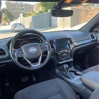 جيب 2019 Blacktop  فور ويل 4*4  ماشية 123 الف كيلو  رقم بغداد الجديد  ...