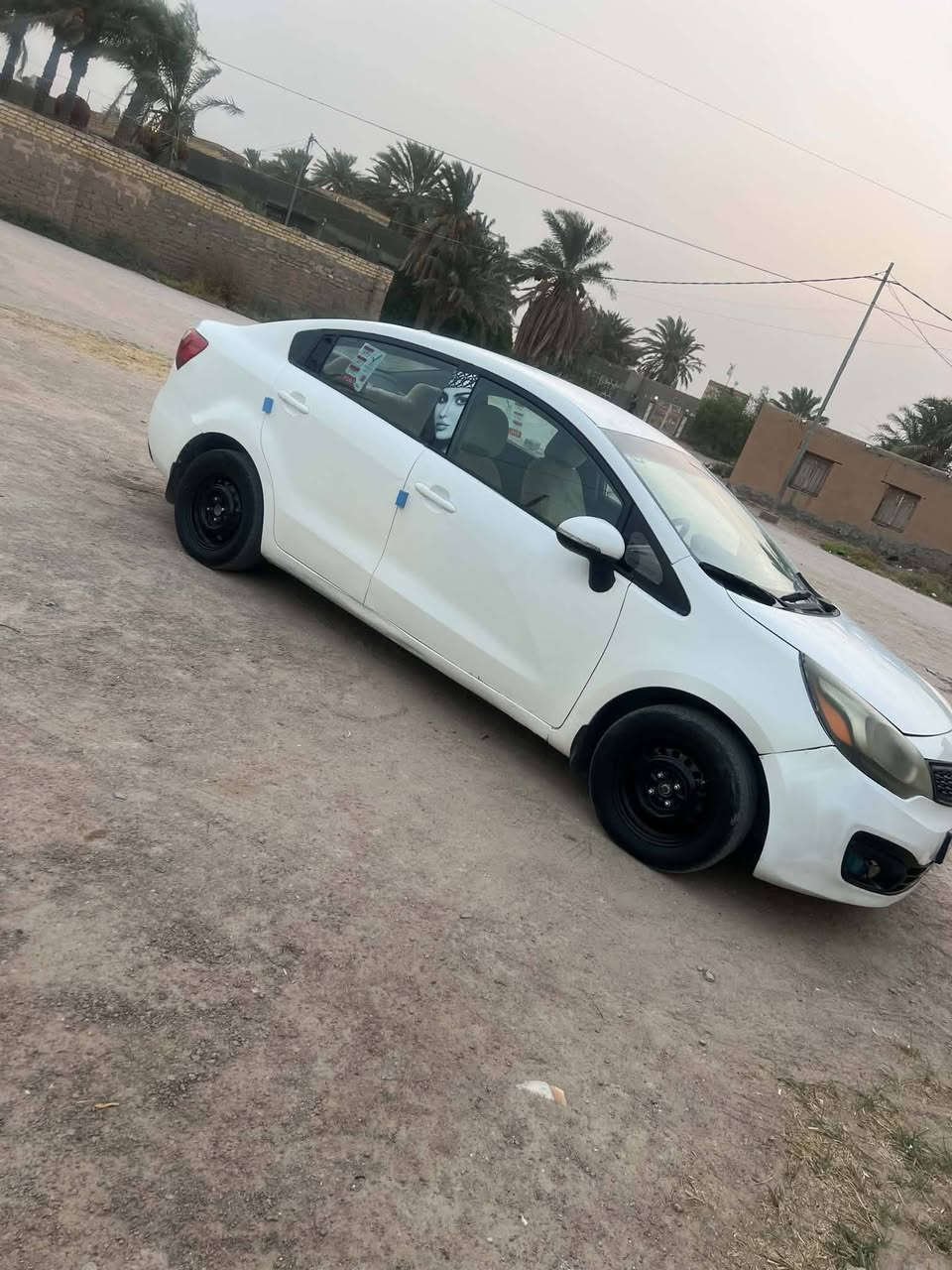 كيه ريو  12
مكفوله تجيه وكص وكلبه 
بيه رشات صبغ 
مكينه وكير كارتون 1600
حداديه وتخم تاير 
وكهربائيات كله شغال 
تبريد ثلج 
سنويه ال 30 رقم انكليزي 
السعر 62 وبيه مجال بصيط 
الرقم ***********
