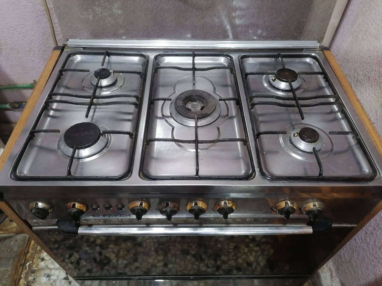 طباخ منزلي للبيع الحجم الكبير 
طباخ منزلي للبيع الحجم الكبير

النوع فريش مصري أصلي .. السعر 140
كربلاء / حي الأسرة شارع جامع الأمام محمد الجواد
رقم الهاتف : ***********
