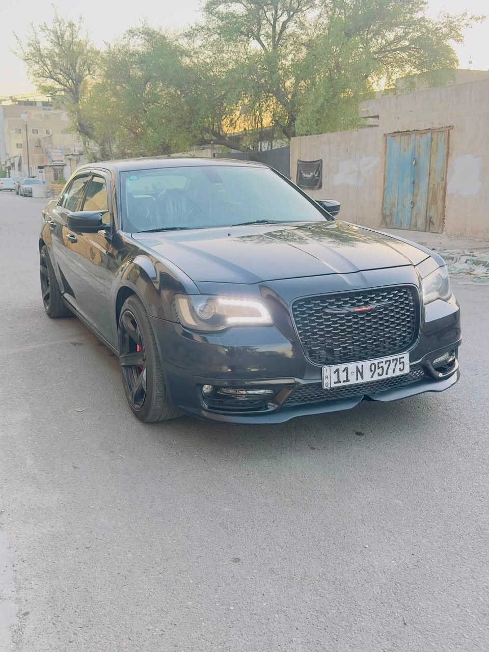 كراسيلر c300 موديل 2019 لون اسود رقم بغداد وارد كندي كلين
مواصفات السياره

دفع خلفي

بانوراما 

كشنات اماميه تدفئه وتبريد وكشنات خلفيه تدفئه 

مكينه 6 سلندر 3600 المرغوب

ويل نجمه وتخم تاير كوري جديد 

لايتات زنون عدسه 

ممشى السياره 53 مايل

سيستم سماعات هارمن

ايرباكات سليمه

السياره بيه فقط ملاحظات مرفقه بالصور سونارها

للاستفسار الاتصال على الرقم ***********
