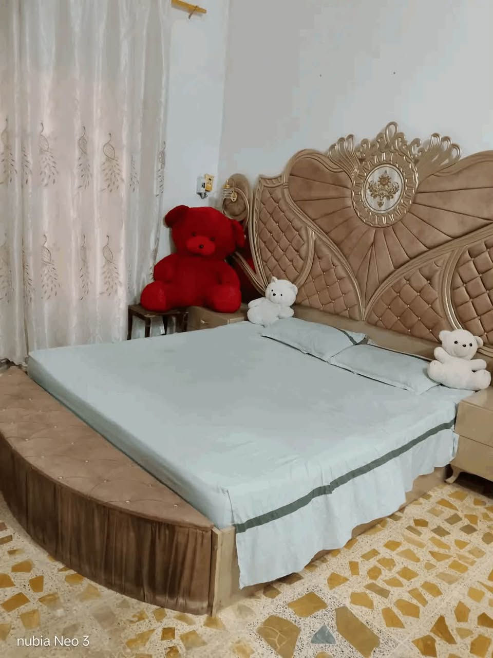غرفه اخشاب • تركيه • نضيفه