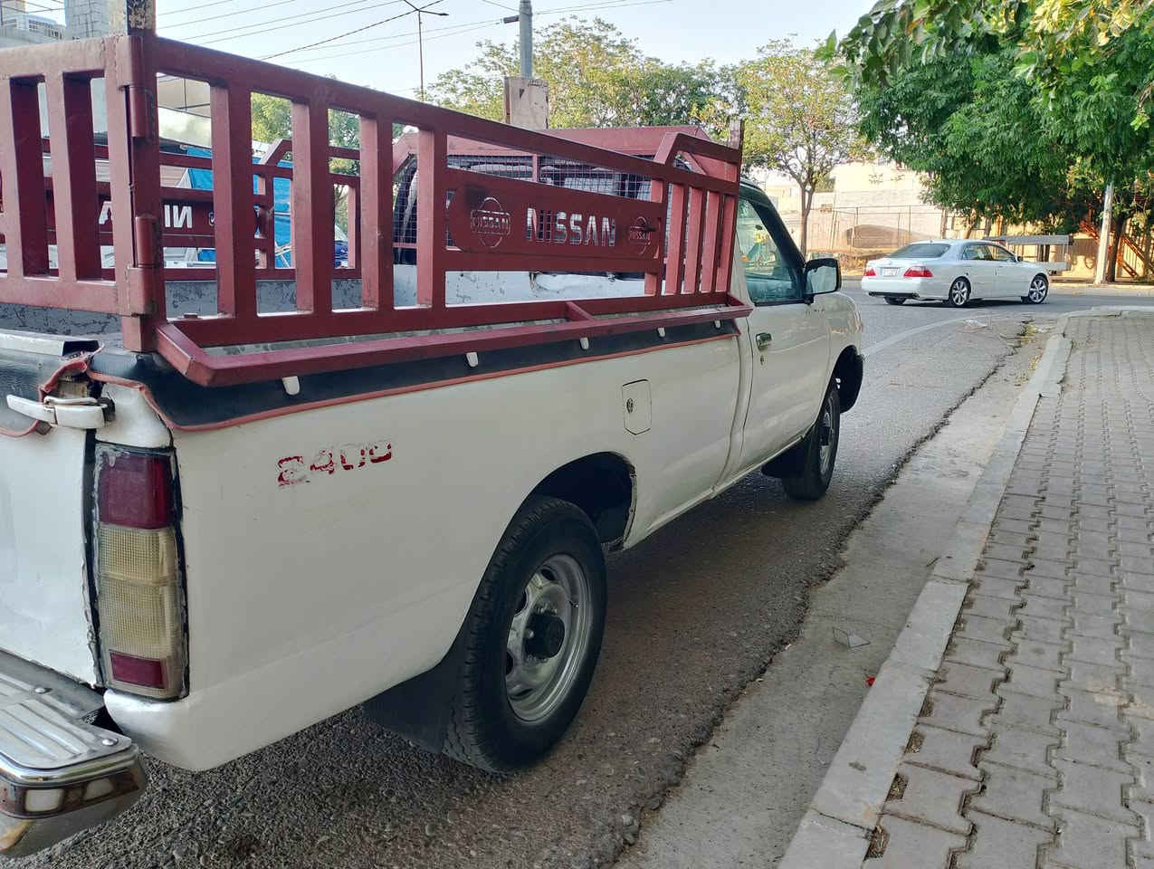 نيسان ٢٠٠٢ • پلاستیکی • کلار ڕزگاری