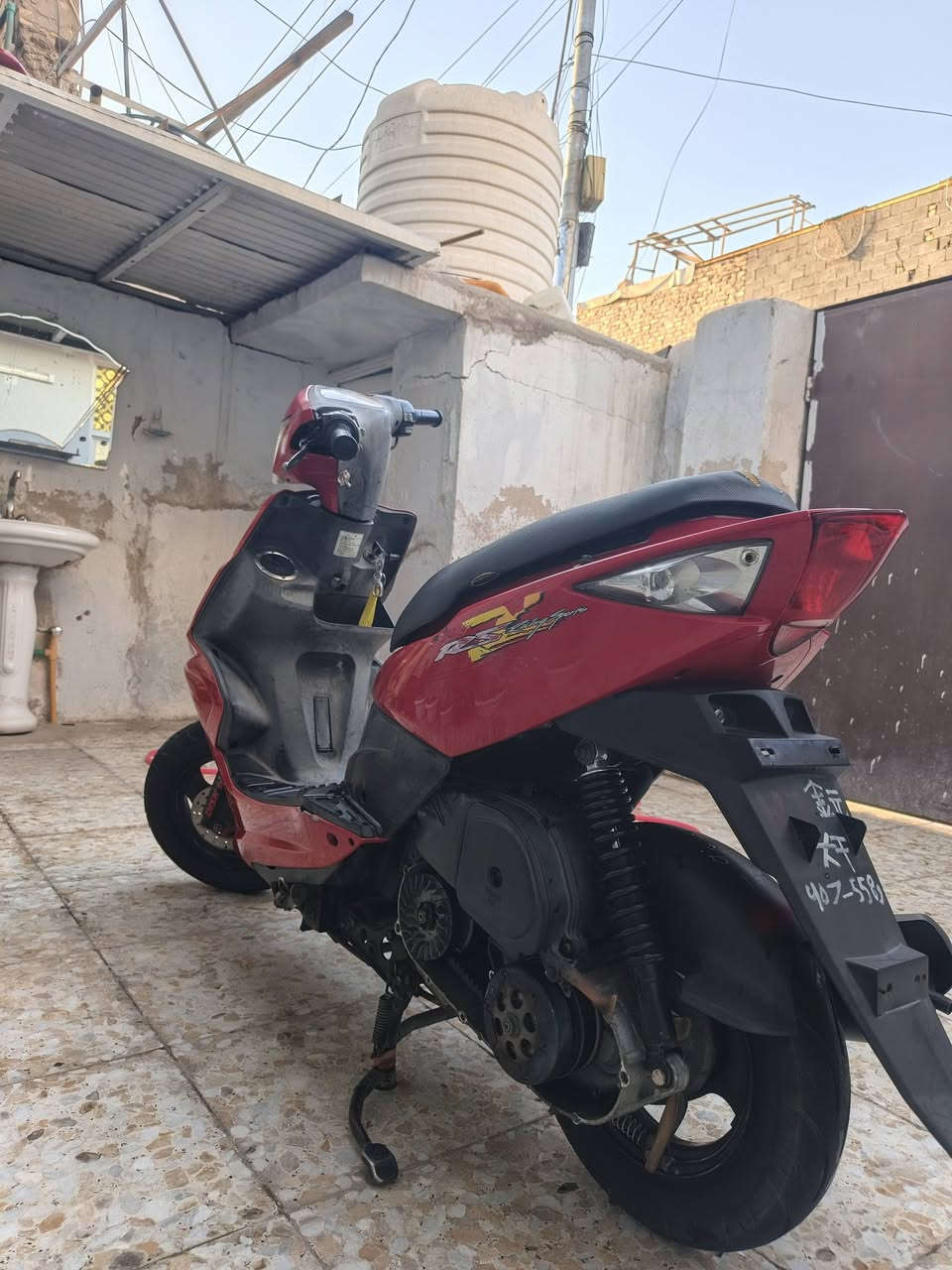 ماكس مضلع اخت الرمبه دراجه كهربائيات كله جديد بس نقصه باتري جيب وياك
سعره  550 وبيه مجال مكاني كسره وعطش 
رقم التصال فقط ***********
