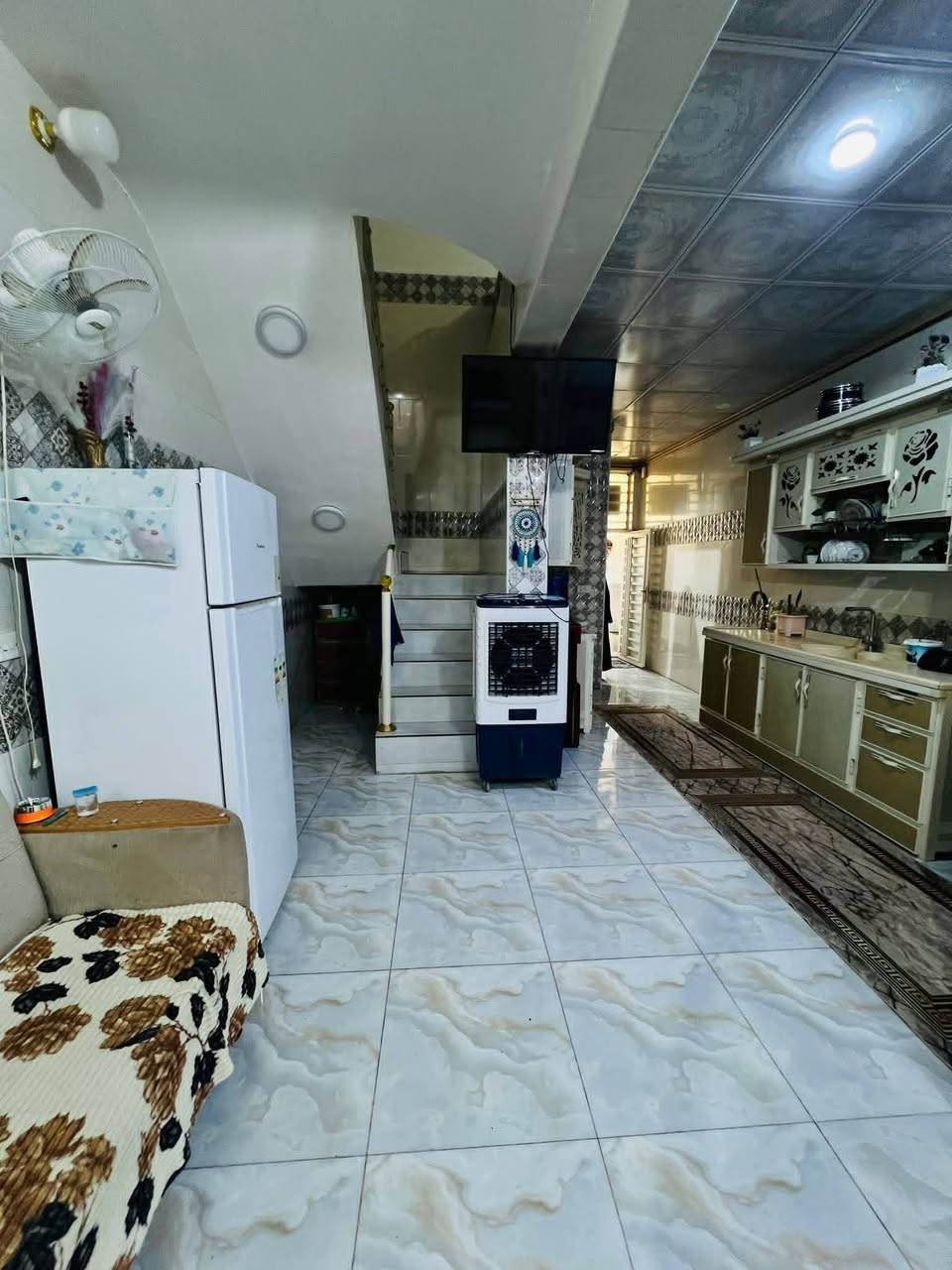 دار  للبيع 100 متر طابو صرف بالنجف الأشرف 

حي ميسان قطاع 22 .. قرب شارع الكيات موقع جيد

 بناء درجة أولى 2025 صب كونكريت مسلح .. شارع 12 متر تبليط

يحتوي طابقين

الاول / غرفة وصالة واستقبال ومطبخ ومكشوفة
وصحيات داخلية وخارجية 

الثاني / غرفتين وصالة وصحيات

#السعر 143مع المجال....A

للأستفسار *********** واتساب أيضاً موجود
