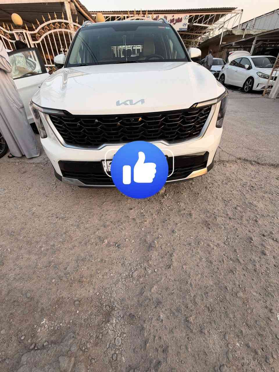 سورنتو ٢٤ • دفع رباعي • ماشي ٧٠ الف
