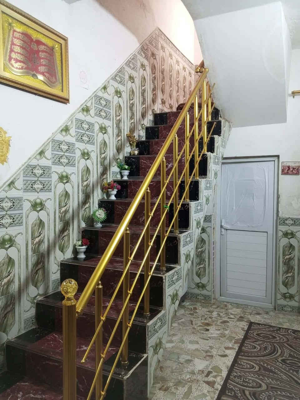 سلام عليكم بيت 100 متر زراعي سند 25 المكان نجف حي ميسان شارع الشيوخ الستفسار ***********
