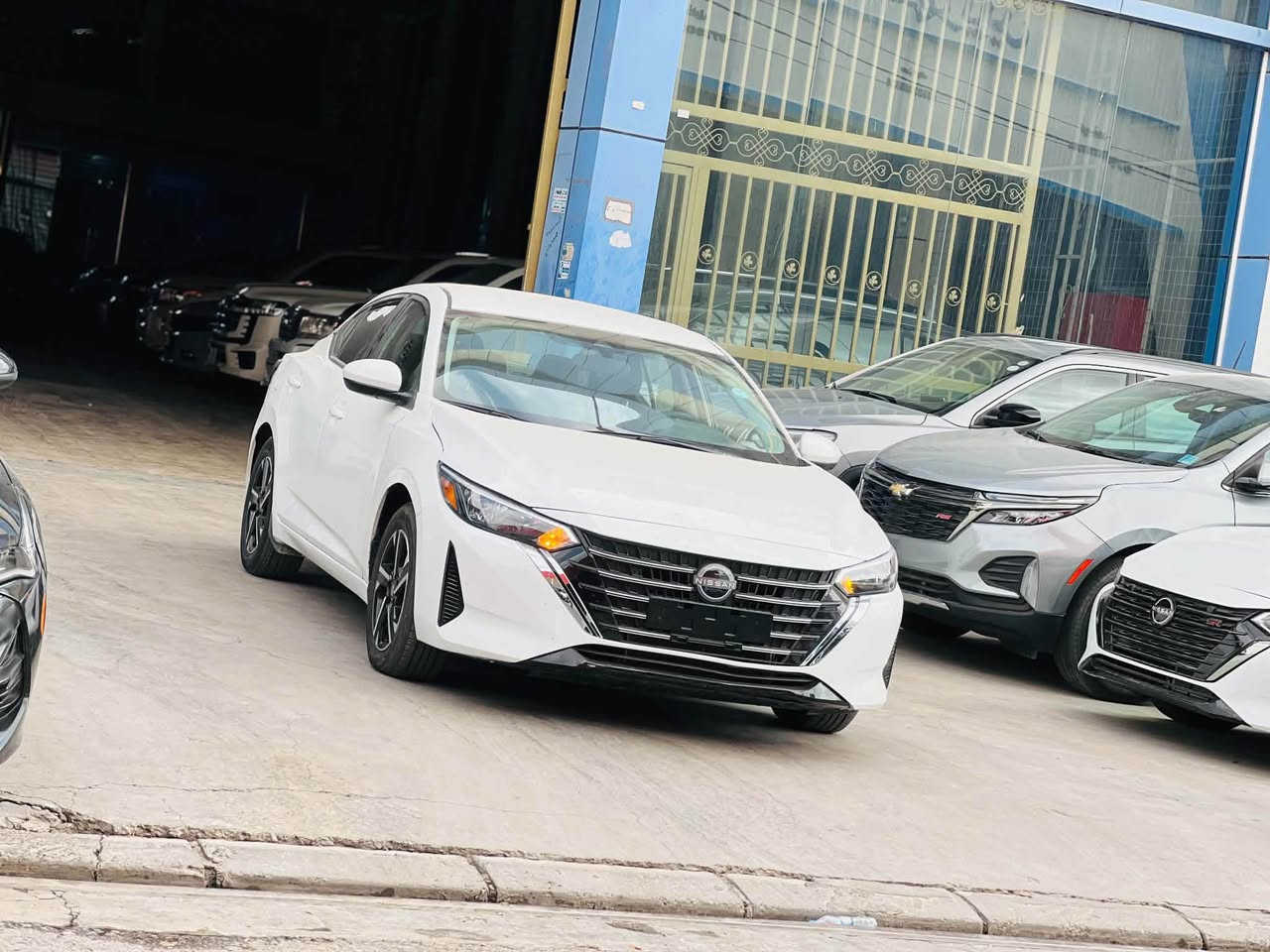 نيسان سنترا 2024 بيع عام صبغ بدون دواغل مواصفات SV سعر103مكان سياره اربيل *********** اكر, نينوى
