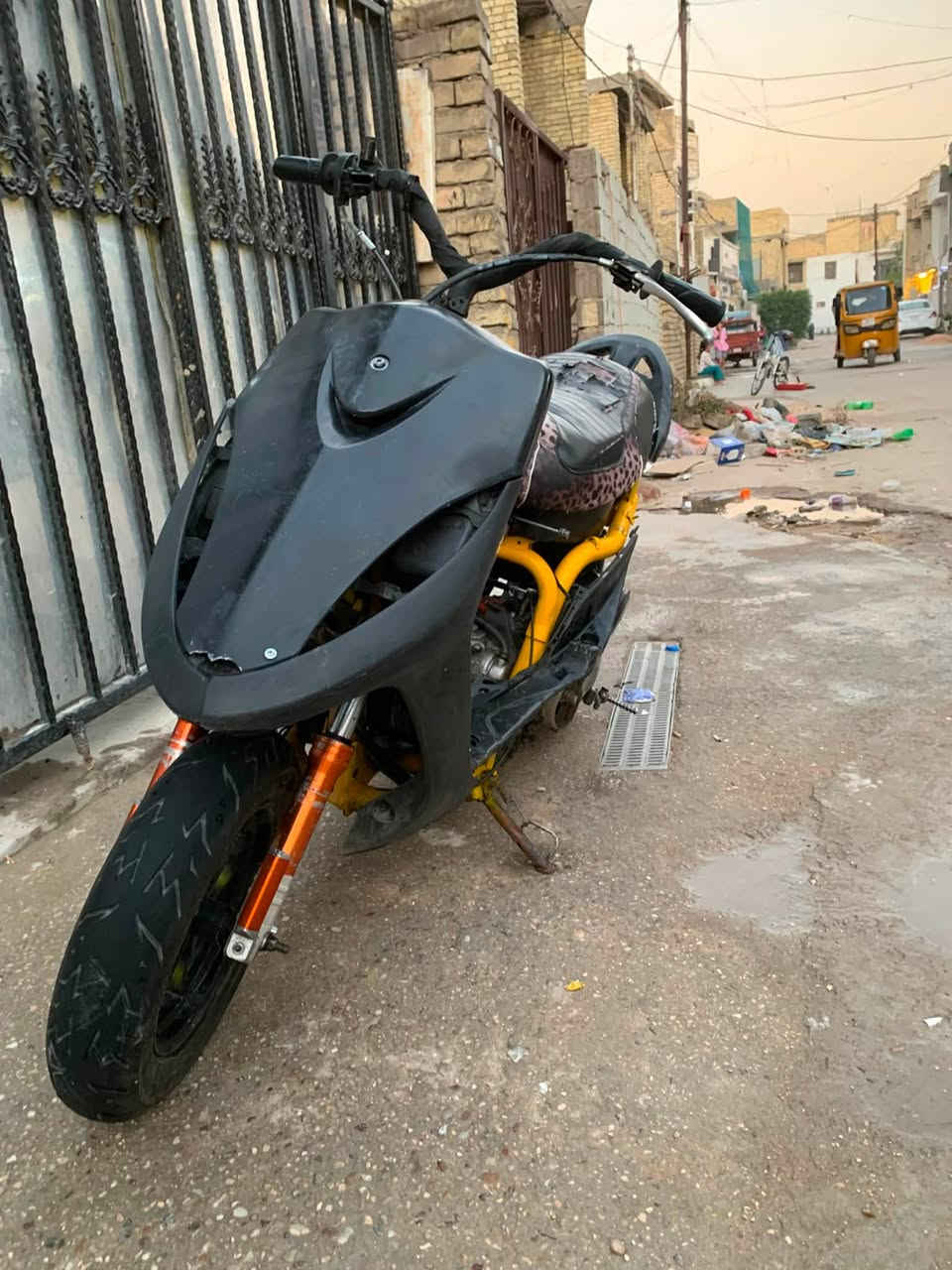 يا الله السلام عليكم دراجه ماكس عدله للبيع سعر(250$)الف مكان بغداد الدوره رقم واتساب متواجد كلشي *********** دراجه شغاله نص هندر وسلف يرادله مجمع دراجه بيها فقط سن للبلك تسوي بلادي يرجع ب١٠الاف والدراجه مكينه 55هاون مكينه كفاله عامه كفااااله ولدراجه تعمير وبيها تزويد 
١-صدر رياضي 
٢-قطرة دهن 
٣-كلجات
٤-صلنصه أف ام أمل ورده اصليه 
٥-بيها وياله مشيف لون مختلف 💞
٦-سبايدر أربع ولفات 
٧-كابريتر بلادي مال رمبه وشوفه بل صور

ملاحضه:لدراجه تأخذها طافيه وذا اريد اكو واحد يمنه يسويها وأشغلها عجبتك تأخذها وتروح ماعجبتك تتغده يمي وتروح والدراجه غير لبلك كلشي مابيها اكرر كلشي مبيها
