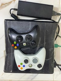 اكس بوكس 360 • متروس العاب • ٢ يدات