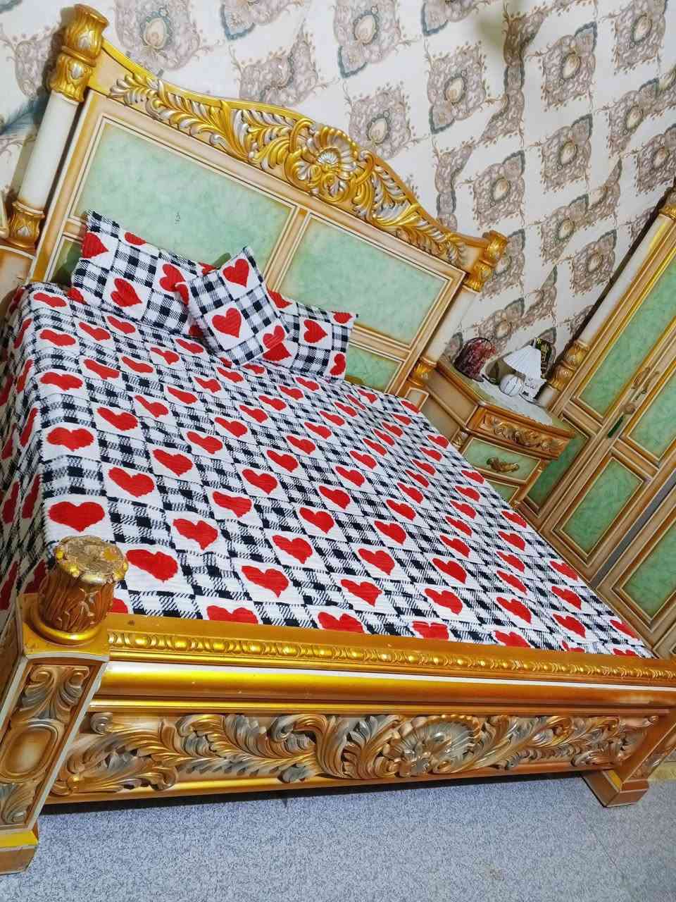 غرفة نوم كويتي • بيها مجال