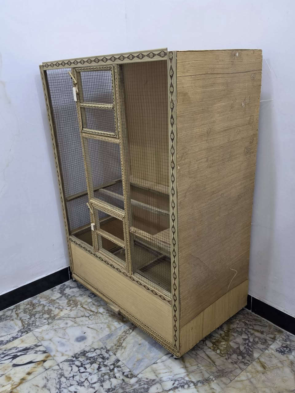 قفص طيور • جرار تنظيف • ١٣٥×٩٥×٥٥سم