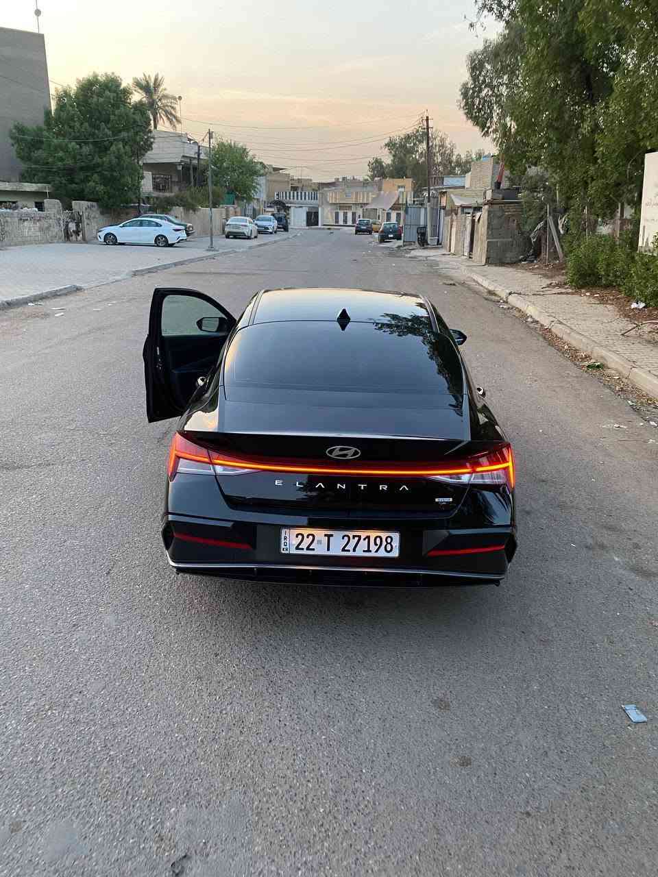 النترا ٢٠٢٥ • فول مواصفات • سياقة ذاتية