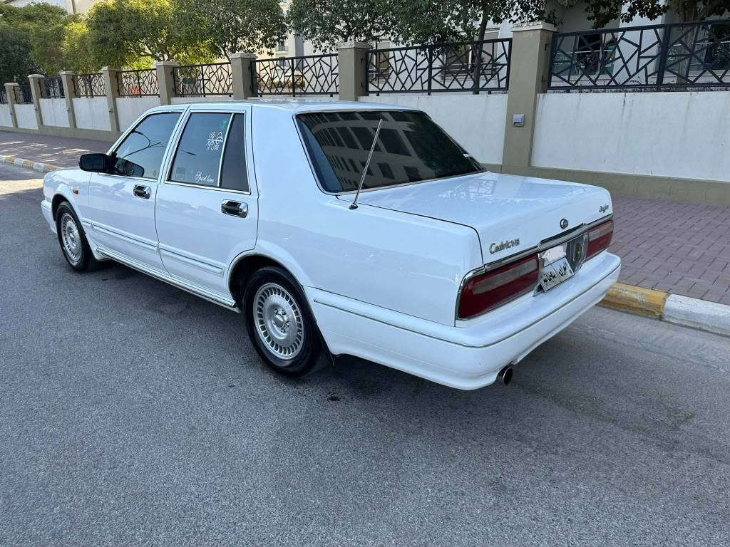 نيسان سدريك ٢٠٠٢ 
دوو پةلةي بجوك بوياخي هةية بي ناو گرتن 
دةعم و ليدران و كالبونةوةو بوياخ هةلاني نية
گيرو مةكينةو تةبريد بةشةرت
رةقةم سليماني بةشةرتي حاسيبة ناوي لة ليستا نية
نرخي ٥٥ معامةلة. 
شوين سليماني *********** السليمانية, العراق
