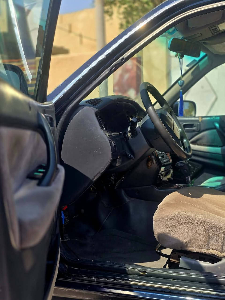 سلام عليكم راس ثور تكم لبيع سته وتسعين يسره بلاد سياره بيه طخه بجملق لخلفي وجراد بلقماره تبريد شقال ثلج ولباقي كفاله عامه سياره رقمه صلاح دين وبسمي مكان سياره واسط كوت سعر بتسعين ***********
