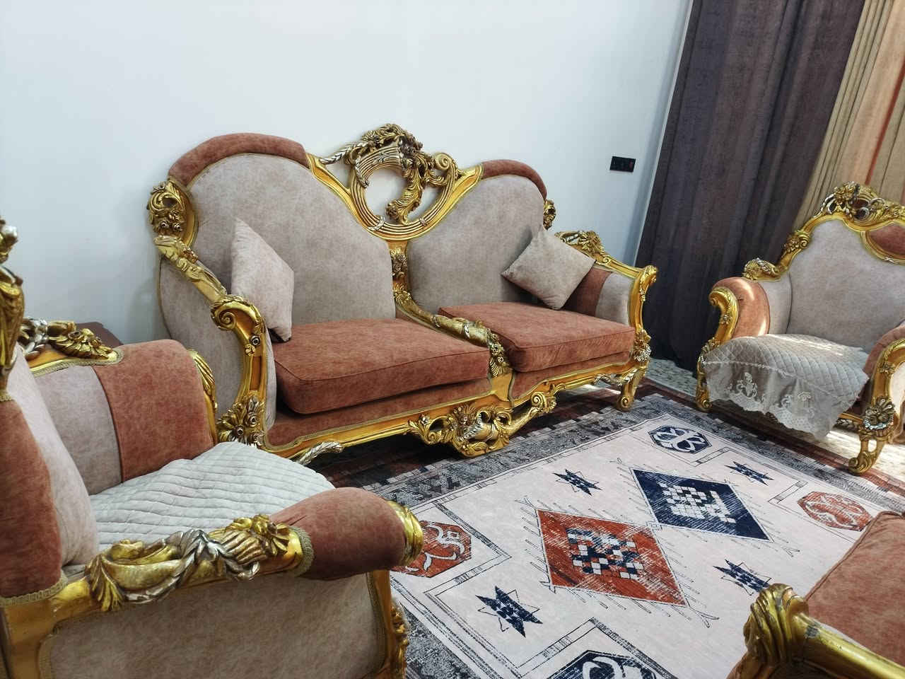 تخم زان مصري ثگيل  السعر 350
حله حي الصدرين ***********
