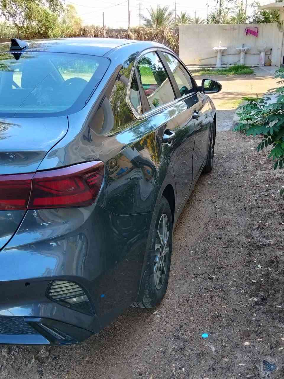 السلام عليكم ورحمة الله وبركاته... فورتي 2023 للبيع رقم بغداد ماشيه 28  ألف وارد امريكي مكينه 2000 مكان السيارة بابل ،المحاويل للاتصال ***********
