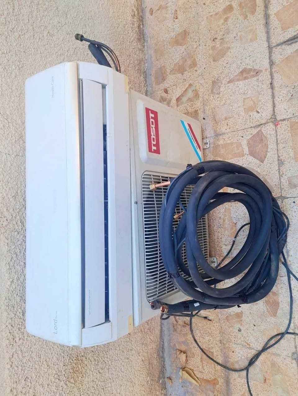 توسوت واحد طن غاز شركه مقفول كامل ملحقات بوري نحاس ٥ متار رمونت قاعده ويرات كامل بس شد
سعر 250الف يوصلك للبيت شاري اتصل ***********
