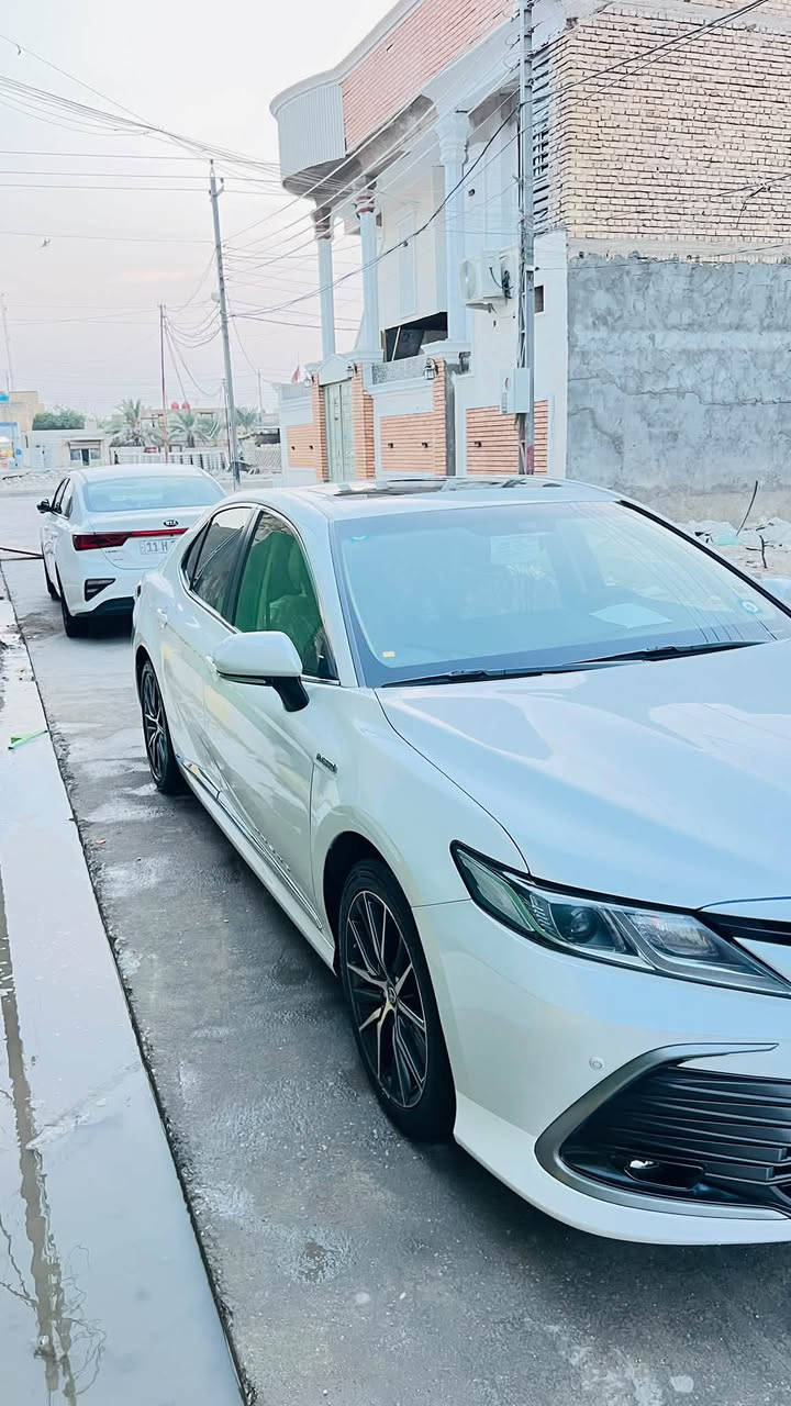 كامري هايبرد • موديل ٢٠٢٤ • رقم بغداد