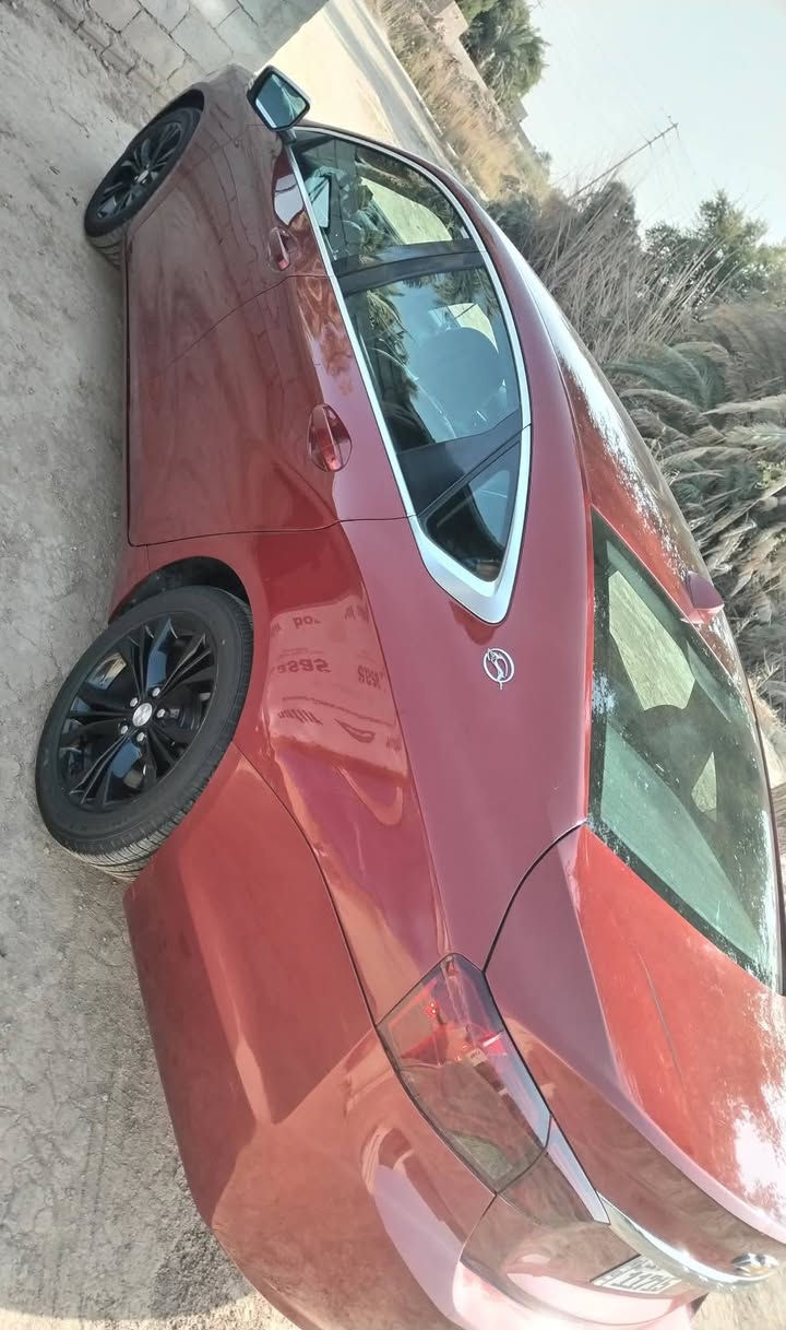 امبالا محرك V6 مواصفات LT بسمي جاهزة ماناقصه كل شي بساتم اكاديا ضررها جاملغ امامي جهة السايق فقط مصبوغ السعر 118وبيه مجال رقم الهاتف  ***********
