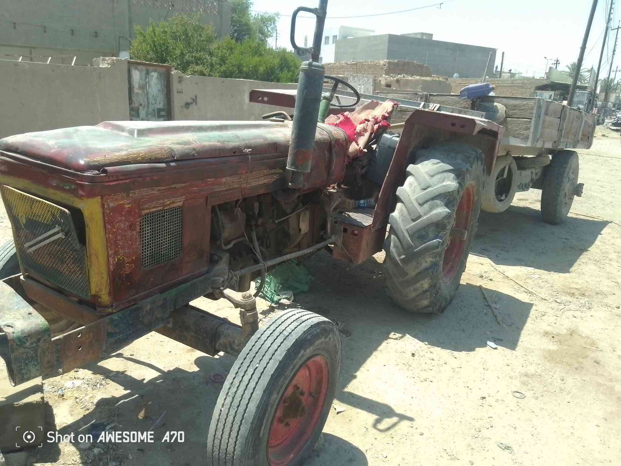 السلام عليكم مكينه عنتر موديل 86 بدون ارقام وسنويه عربانه فلوجه خشب سعرها 3500 وبيها مجال للشراي***********

نص مكتوب في الصور:
- Shot on AWESOME A70
