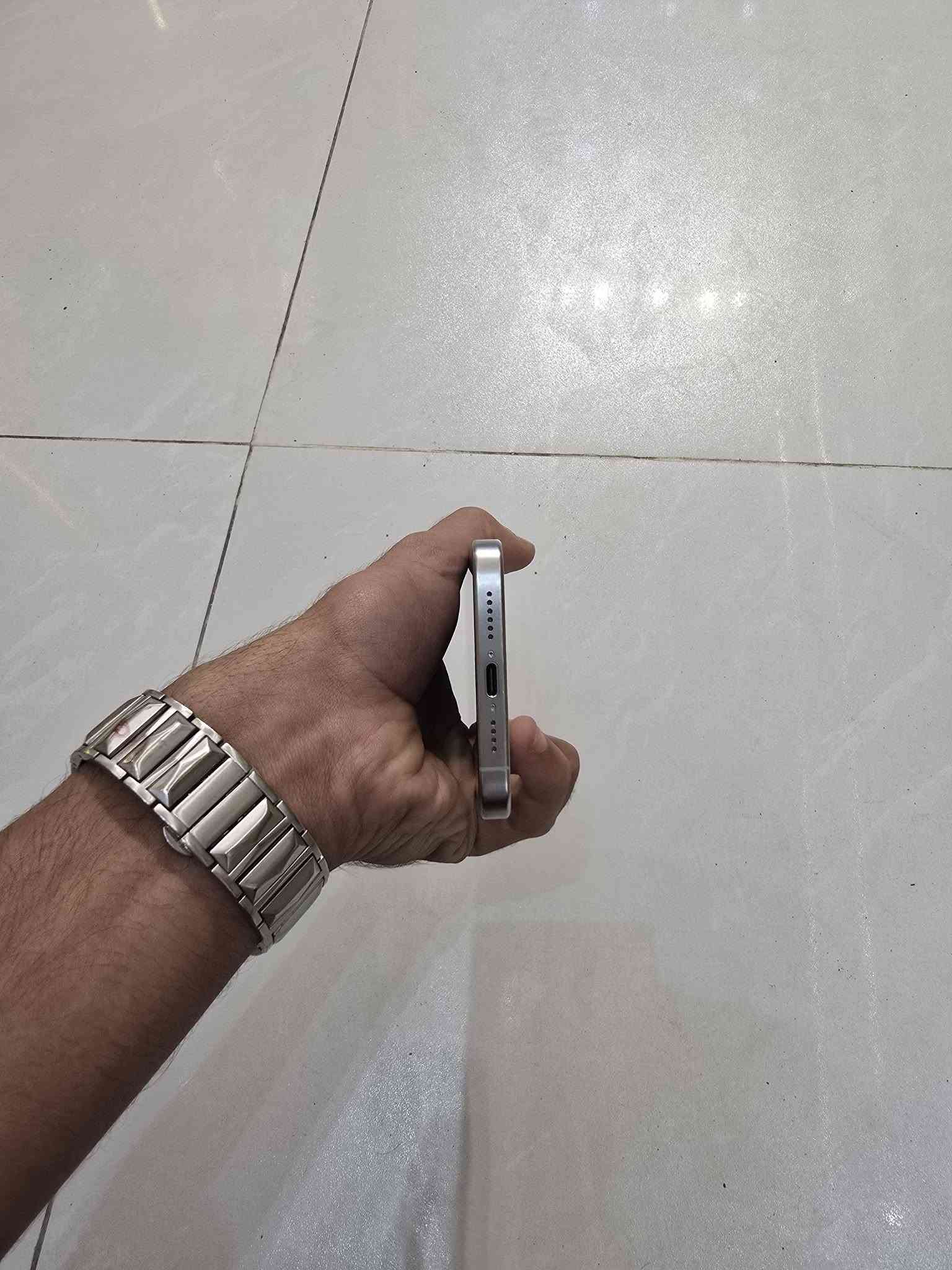 السلام عليكم اقراء الوصف
15 برو ماكس

ذاکره 256

البطارية 88

مستبدل شاشه اصلیه

الجهاز باقي كله جهاز تجي تفحص تشوفه بعيونك السعر ٧٦٠ بي مجال کلش قليل

المكان بغداد

الرقم ***********

متواجد وتساب

توصيل ما عندي

