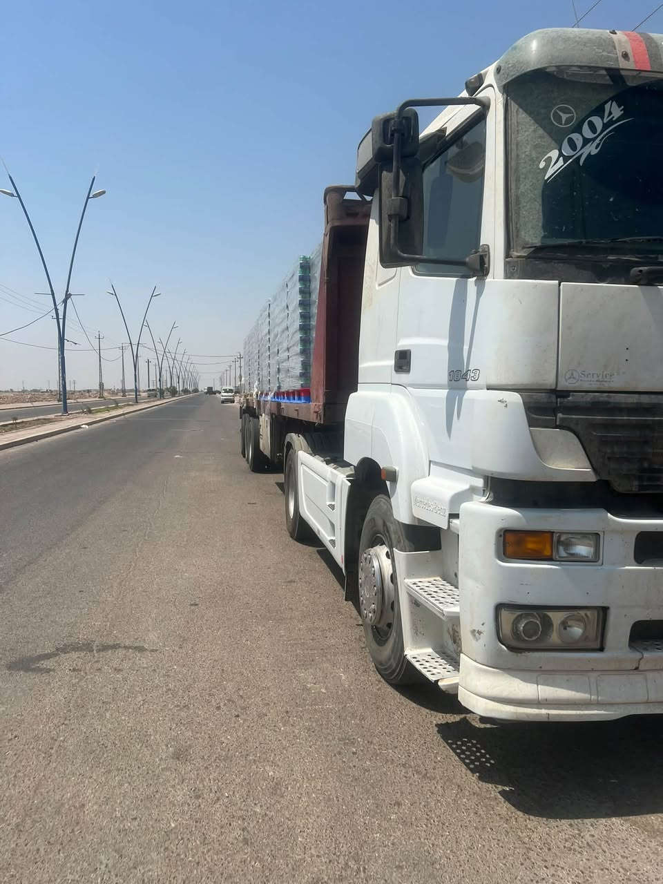 سلام عليكم سياره كسور البيع مديل 2004 كير عادي قاليج  بسمي تحويل اكسن برينه مسزوج العربانه تخم تاير التفاصيل التصال ع الرقم *********** ماتوجد ع الفيس واتساب موجود مسان العماره
