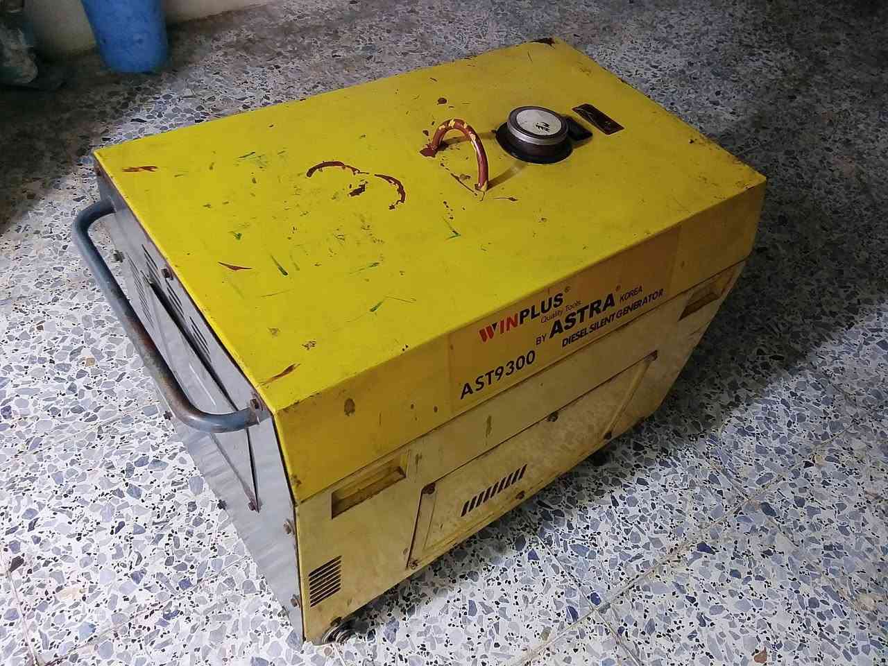 للبيع كامه كاتم خمسة كيفي عشرين انبير نضيفه ما مفتوحه المكان بغداد التاجي ***********
