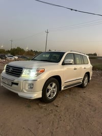 لاندكروز بريم • ٢٠١٥ • رقم بغداد